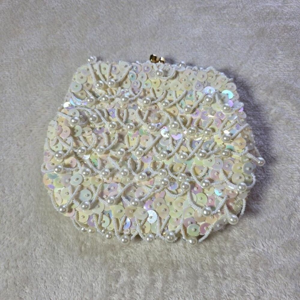VTG Cream Iridescent Sequin & Faux Pearl Beaded Evening Bag Clutch Hong Kong